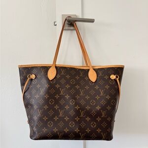 Louis Vuitton Neverfull PM